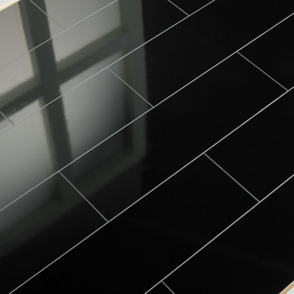 HDM-Elesgo Superglanz Floor Color Black
